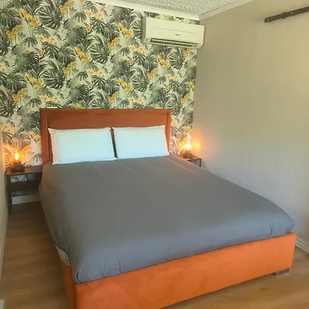 Holiday home Luxe Studio Met Zwembad, Bergzicht & Dakterras Esperanca (Braga)