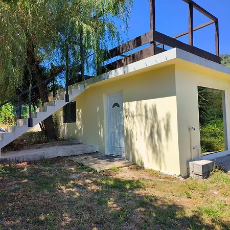 Luxe Studio Met Zwembad, Bergzicht & Dakterras Holiday home Esperanca (Braga)